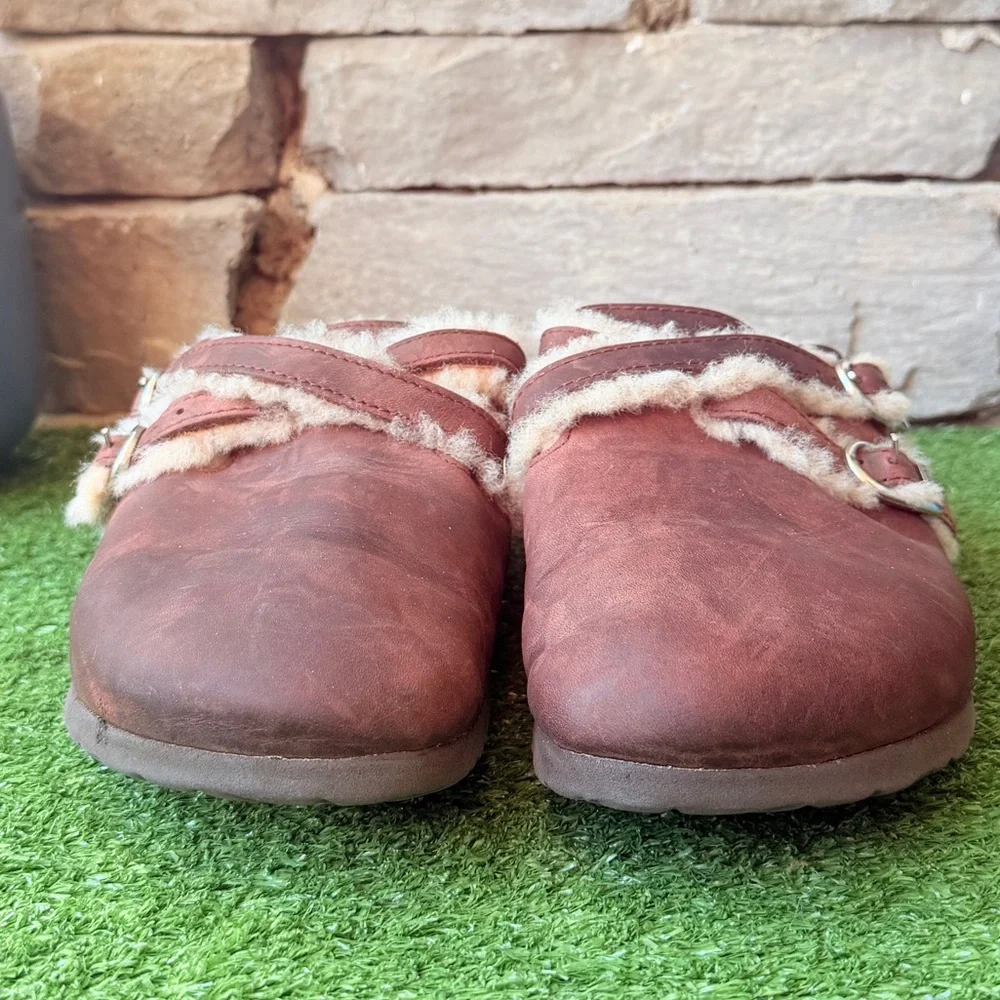 Birkenstock Blair Oiled Leather Shearling Women’s Clogs - Picture 5 of 11
